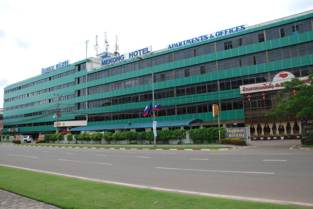 Mekong Hotel Wientian Zewnętrze zdjęcie